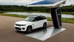 2022 Jeep Grand Cherokee 4xe revealed, brand's electrification plans outlined