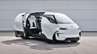 Porsche Renndienst people mover concept detailed