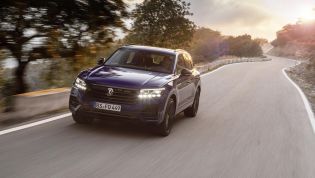 2022 Volkswagen Touareg R review