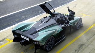 2022 Aston Martin Valkyrie Spider revealed