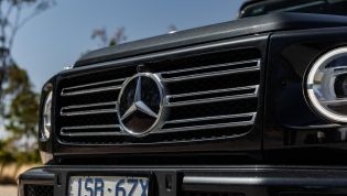 Mercedes sticks to its guns, dealers seek compensation over agency switch
