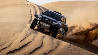 Toyota HiLux gets LandCruiser twin-turbo V6 – for Dakar