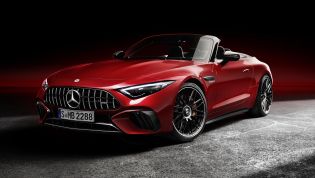 Brand new 2022 Mercedes-AMG SL premieres