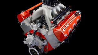 Chevrolet reveals 10.4-litre crate motor