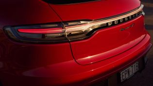 Podcast: Honda Civic, Porsche Macan reviewed