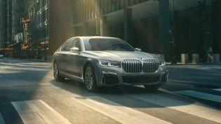 BMW ending V12 production with special 7 Series