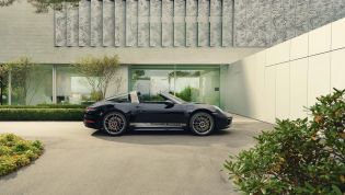 Porsche 911 Targa: Porsche Design 50th Anniversary Edition special priced