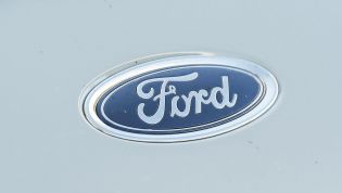 Ford CEO denies plans to spin off EV or ICE business