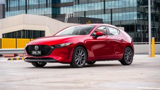 2022 Mazda 3 G20e Evolve M Hybrid review