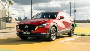 Mazda 3, CX-30 base model sales paused