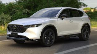 Mazda CX-5: Android Auto update delayed