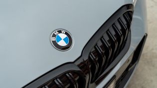 BMW rectifies semiconductor-related spec changes