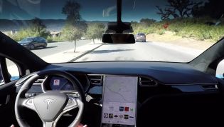 Tesla engineer admits 2016 self-driving video was staged