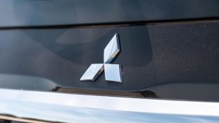 Mitsubishi will sell only hybrids and EVs by 2035