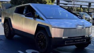 Tesla Cybertruck prototype spied