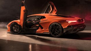 Lamborghini Revuelto: Hybrid V12 flagship revealed