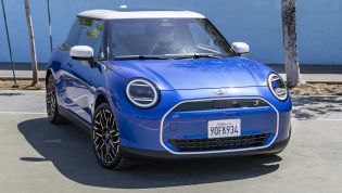 Mini shows off next-gen electric car's retro-futuristic cabin