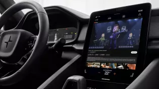 Google is bringing games, YouTube, Zoom to in-car screens