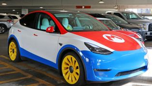 Someone found Super Mario's Tesla