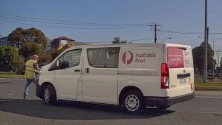 Australia Post investigating 'completely unacceptable' road rage incident