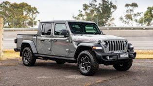 Jeep Gladiator: Up to $25,000 off with drive-away pricing