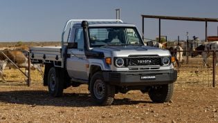 Toyota LandCruiser 70 Series: Diesel V8 marked for death - report