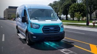 This road wirelessly charges electric cars