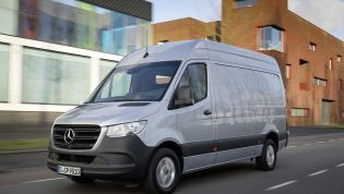 Mercedes-Benz Sprinter recalled