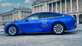 Scientists protest Toyota's hydrogen car for being too dirty