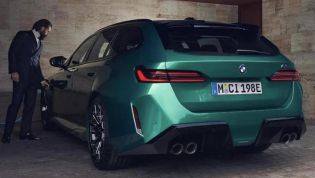 2025 BMW M5 Touring: Hot and heavy wagon leaked