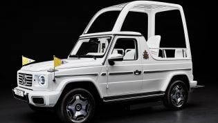 The new Popemobile is an electric Mercedes G-Wagen