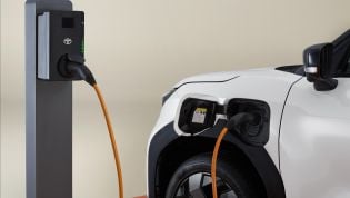 Should the next government continue PHEV and EV subsidies?