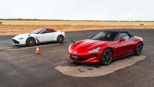 MG Cyberster vs Aston Martin V12 Vantage drag race