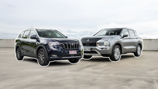 2025 Mahindra XUV700 AX7L vs Mitsubishi Outlander LS 2WD: Spec battle