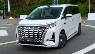 2025 BYD Denza D9 review: Quick drive