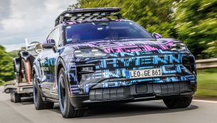 2026 Porsche Cayenne Electric sets British hill climb record