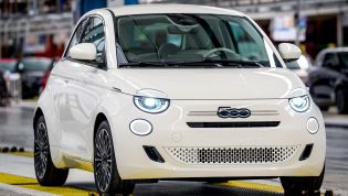 Fiat 500 Hybrid: Electric hatch re-engineered for petrol engine, manual transmission