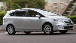 2013 Toyota Prius V i-TECH HYBRID owner review