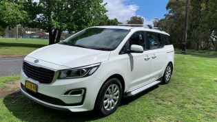 2020 Kia Carnival S owner review