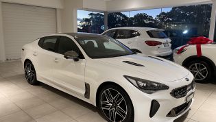 2021 Kia Stinger GT (BLACK LEATHER) owner review