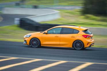 2020 Ford Focus ST : manual