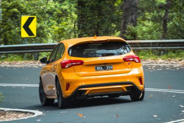 2020 Ford Focus ST : manual