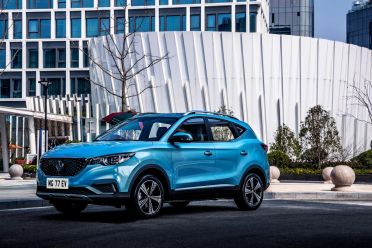 Renault sharpens Zoe EV price, but updated model delayed