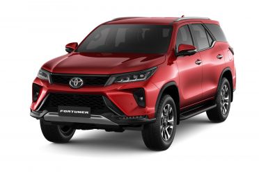 2020 Toyota Fortuner revealed, here in August
