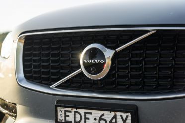 2020 Volvo XC90 T6 R-Design