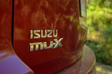 2020 Isuzu MU-X LS-T off-road
