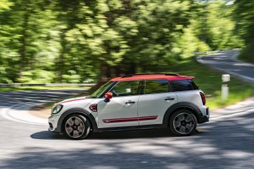 Mini Countryman JCW update here late this year