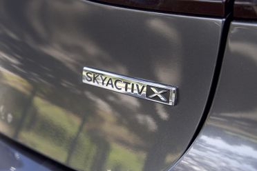 2020 Mazda 3 SkyActiv-X hybrid