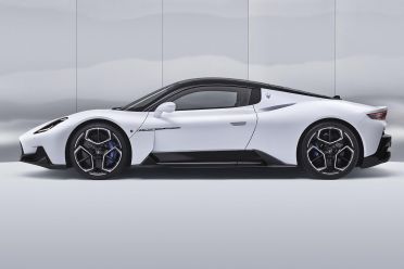 2021 Maserati MC20 mid-engine supercar unveiled