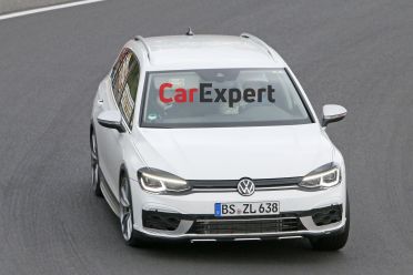 2021 Volkswagen Golf R Wagon spied, hatch and wagon here 2022